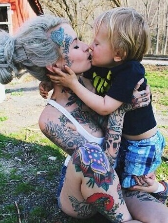 tumblr_n97r0xspB91sm2kbbo1_400